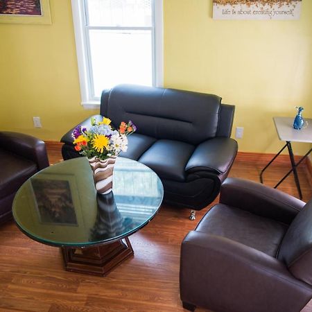 Vacation House Near Downtown Dc Free Parking Вашингтон Екстериор снимка