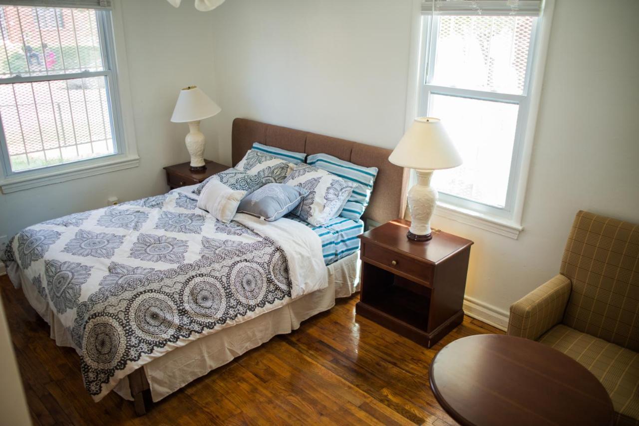 Vacation House Near Downtown Dc Free Parking Вашингтон Екстериор снимка
